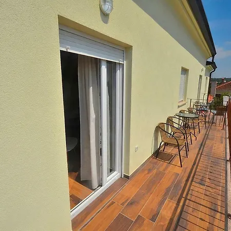 Stella Apartments Novigrad  Exterior photo