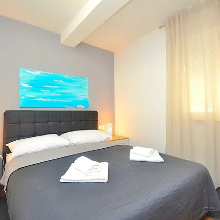 Stella Apartments Novigrad  Exterior photo