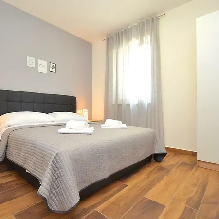 Stella Apartments Novigrad  Exterior photo